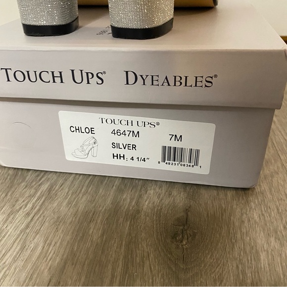 Chloe Chunky Platform Block Heel Silver Holiday Criss Cross Vamp Strappy 4” - Picture 8 of 16